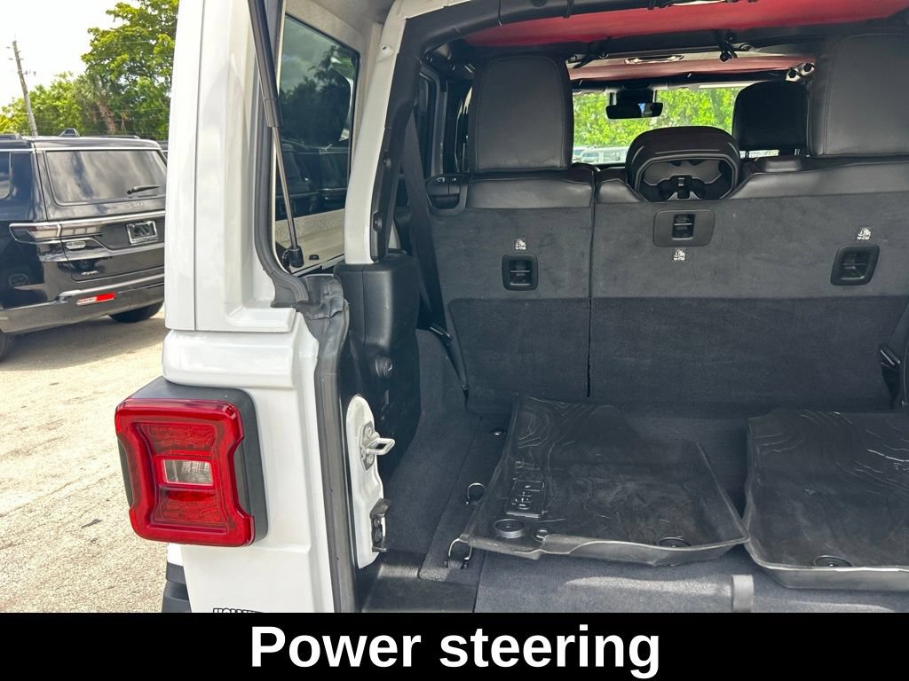 Used 2020 Jeep Wrangler Unlimited Rubicon AWD/4WD image 32