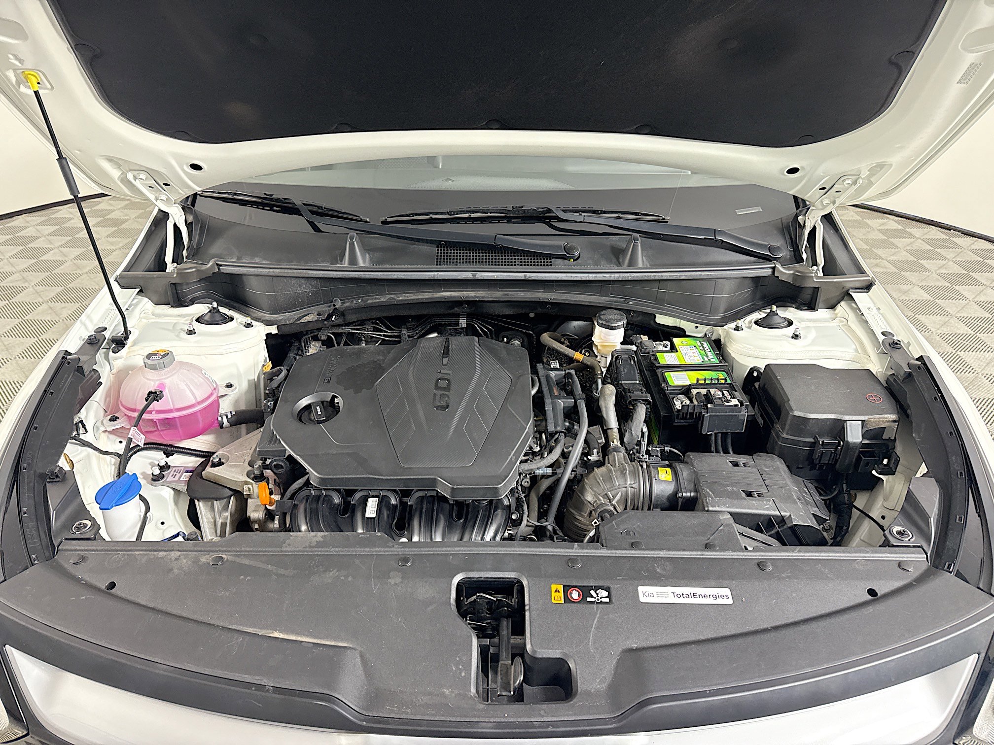 Used 2025 Kia Sportage LX image 38