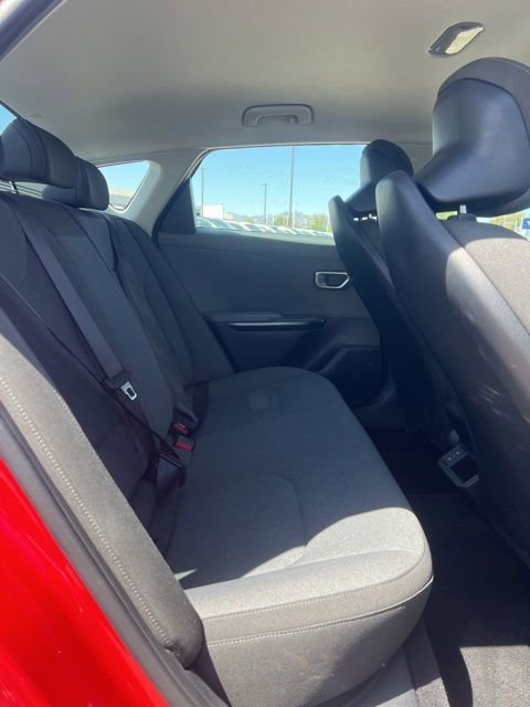 Used 2025 Kia K4 FWD image 28