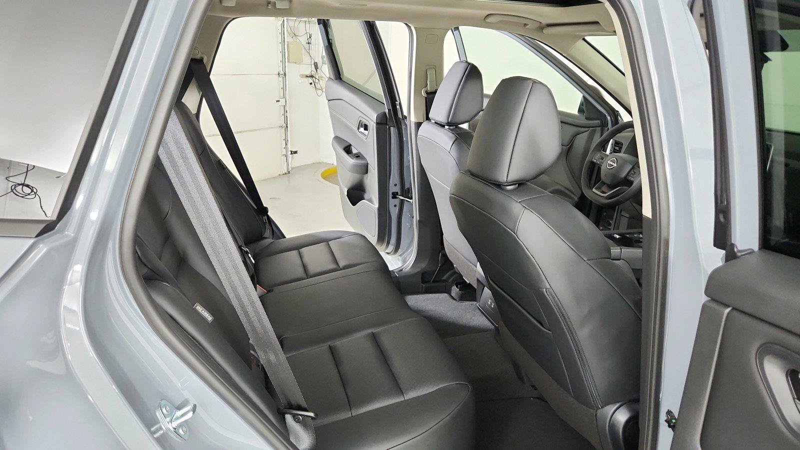 New 2026 Nissan Rogue Dark Armor FWD image 26