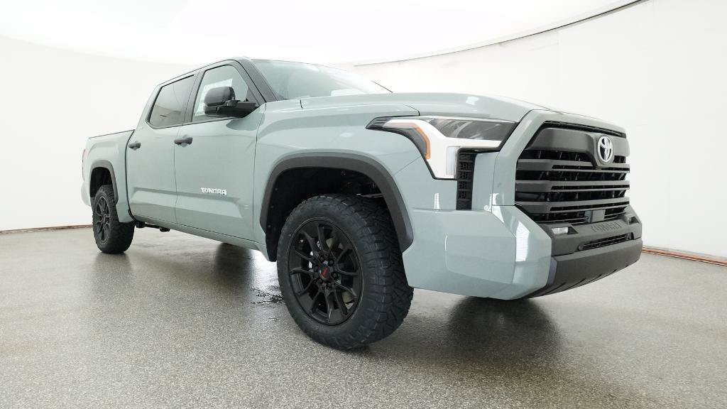 New 2026 Toyota Tundra SR5 AWD/4WD image 32