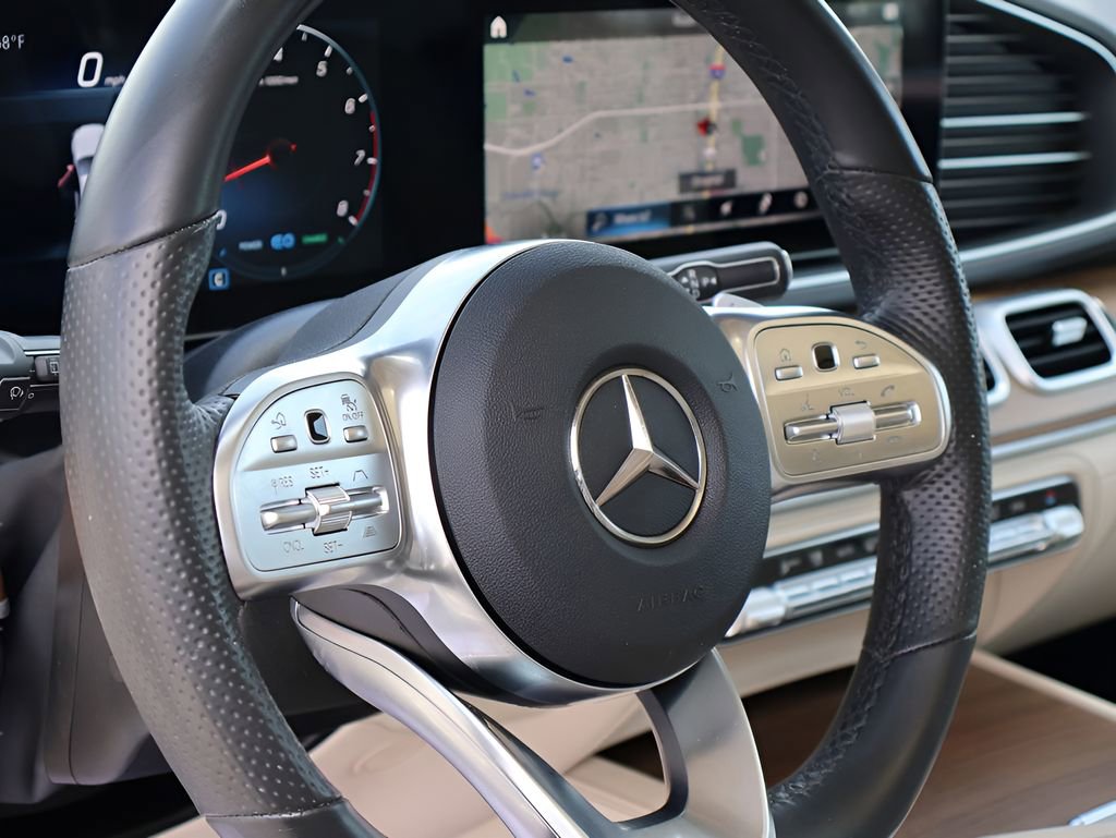 Used 2022 Mercedes-Benz GLS 450 4MATIC image 19