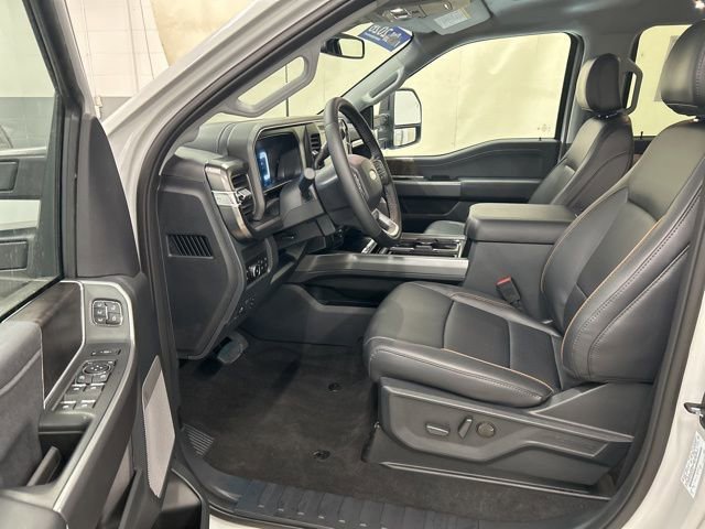 New 2026 Ford F350 Lariat w/ Black Appearance Package image 9