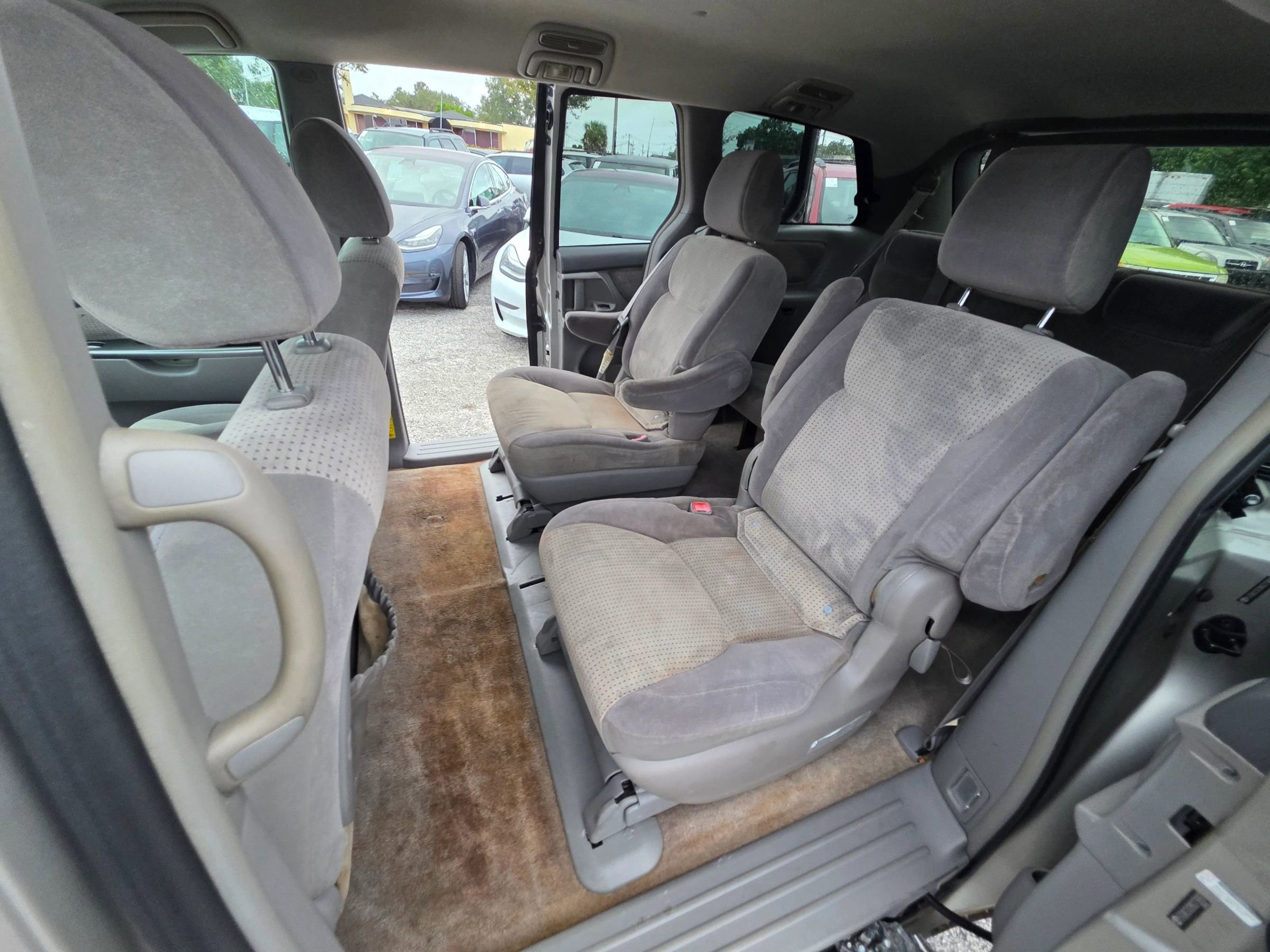 Used 2009 Toyota Sienna LE image 13