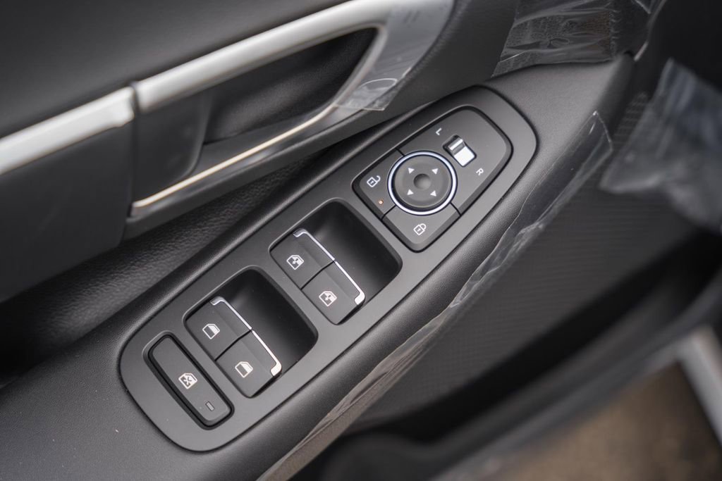 New 2026 Hyundai Sonata SEL FWD image 32