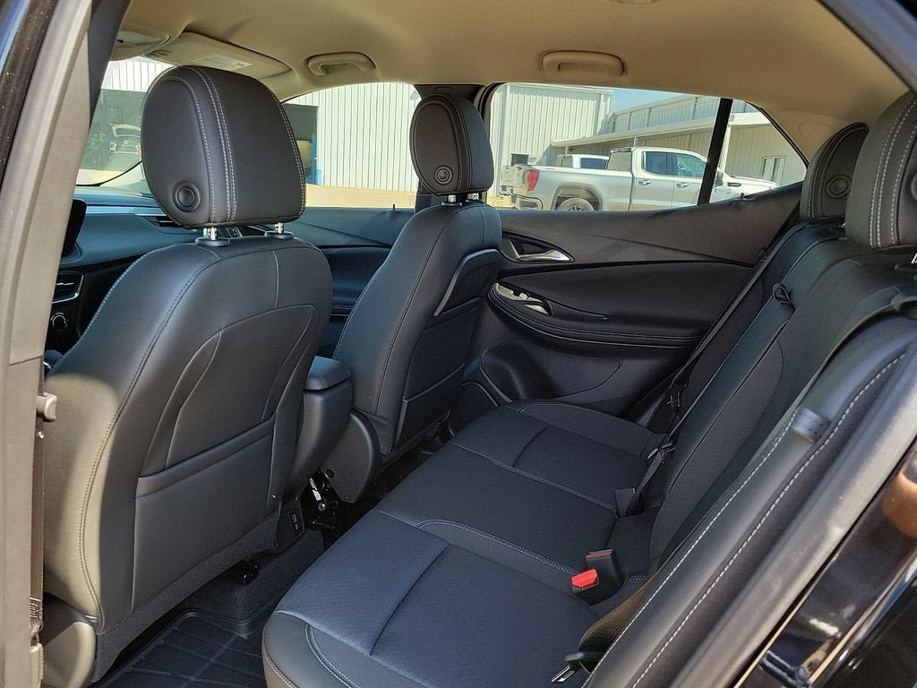 New 2026 Buick Encore GX Preferred w/ Advanced Technology Package FWD image 10