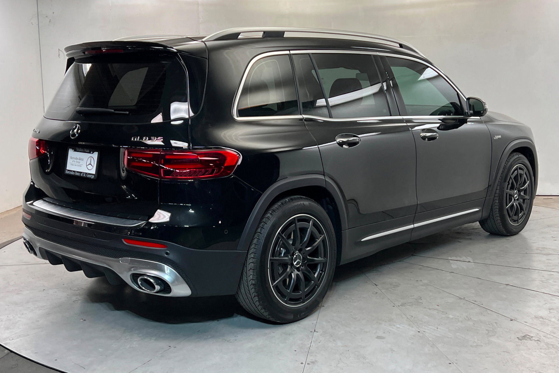 New 2026 Mercedes-Benz GLB 35 AMG AMG GLB 35 image 5