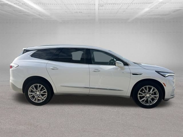 Used 2022 Buick Enclave Premium w/ Experience Buick Package AWD/4WD image 9