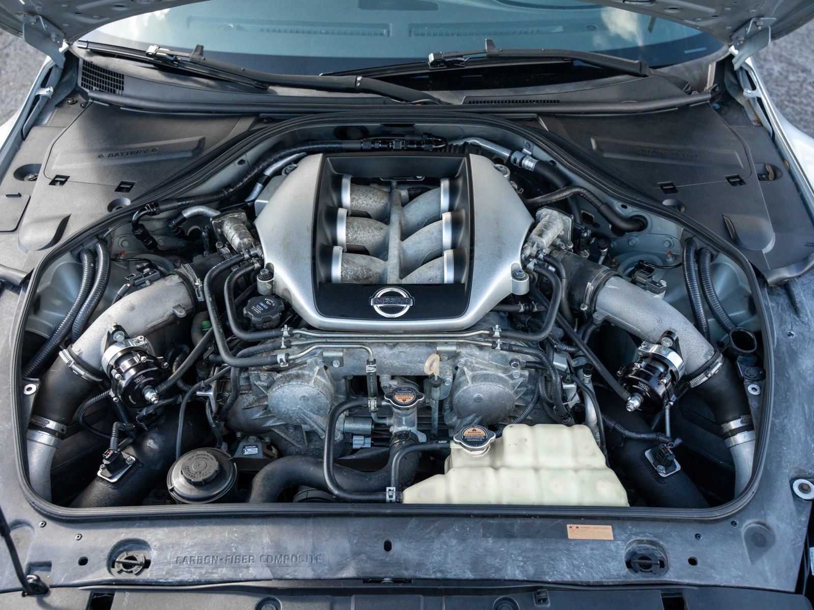 Used 2009 Nissan GT-R Premium AWD/4WD image 35