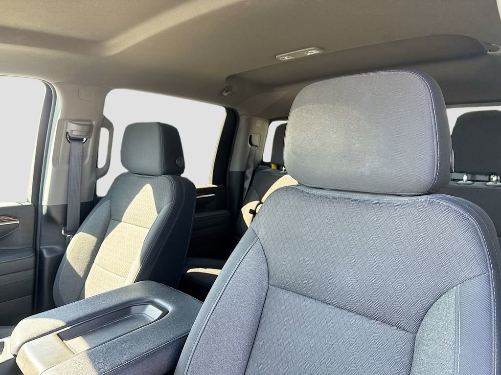 Used 2025 GMC Sierra 2500 SLE w/ SLE Value Package; image 11