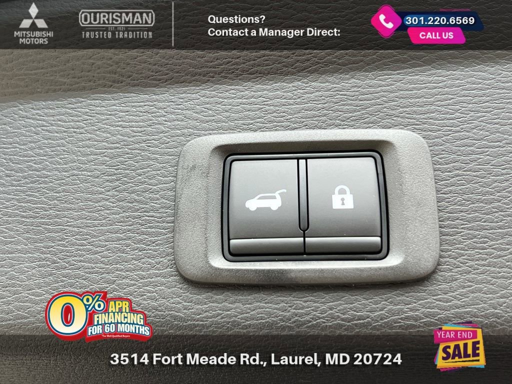 New 2025 Mitsubishi Outlander SE image 13