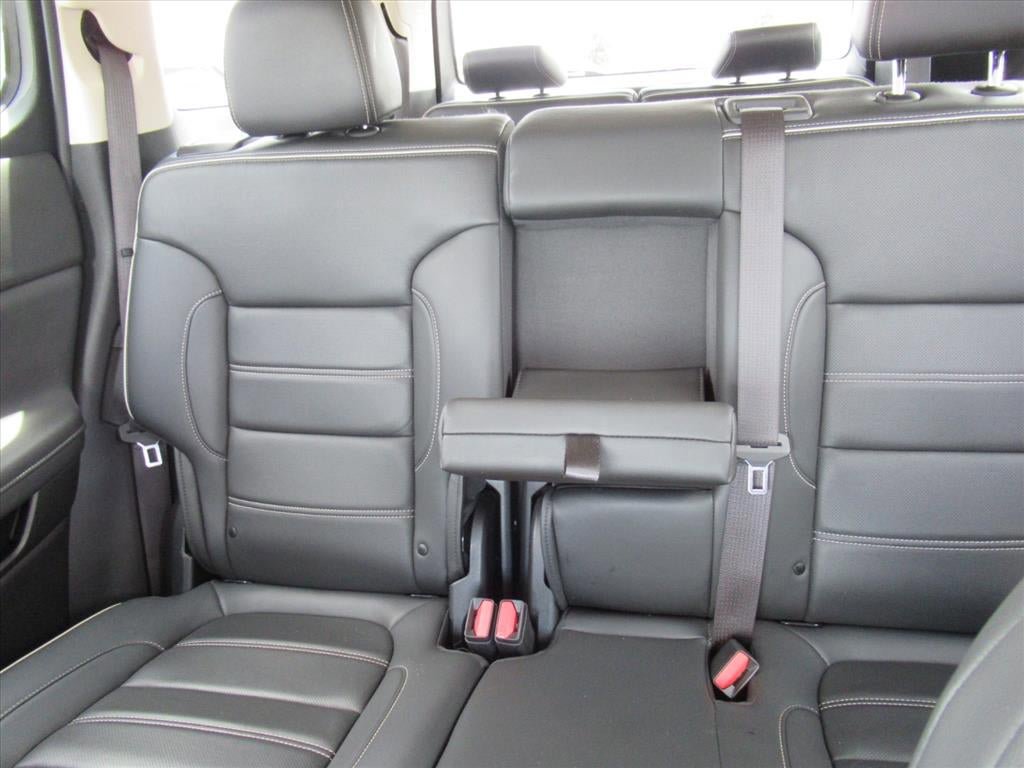 Used 2023 GMC Acadia Denali AWD/4WD image 21