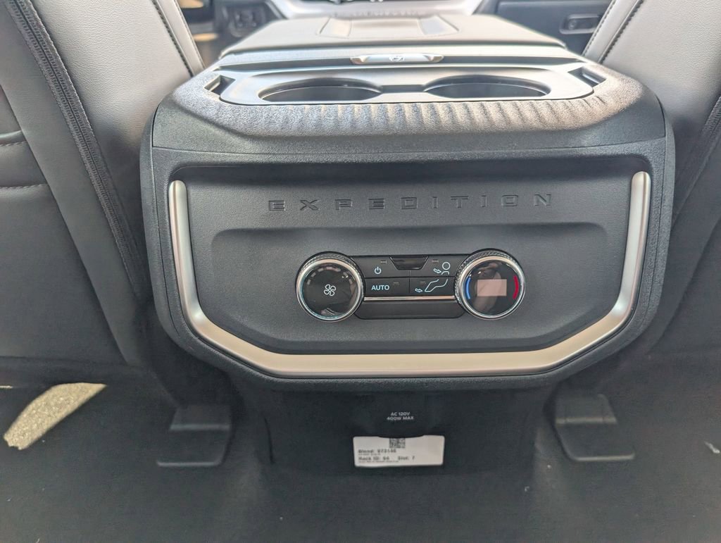 New 2026 Ford Expedition Active image 47