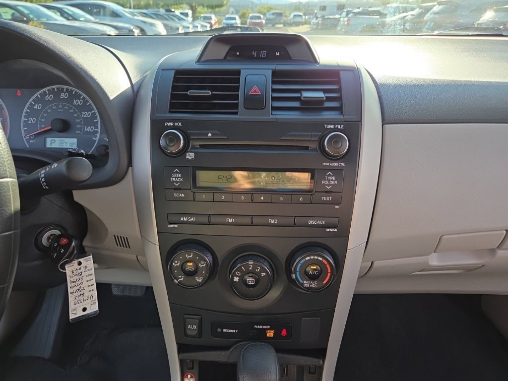 Used 2013 Toyota Corolla L FWD image 26