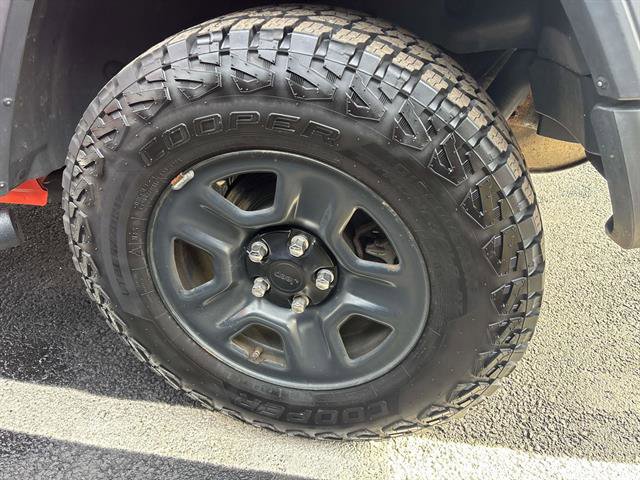 Certified 2018 Jeep Wrangler Unlimited Sport S image 26