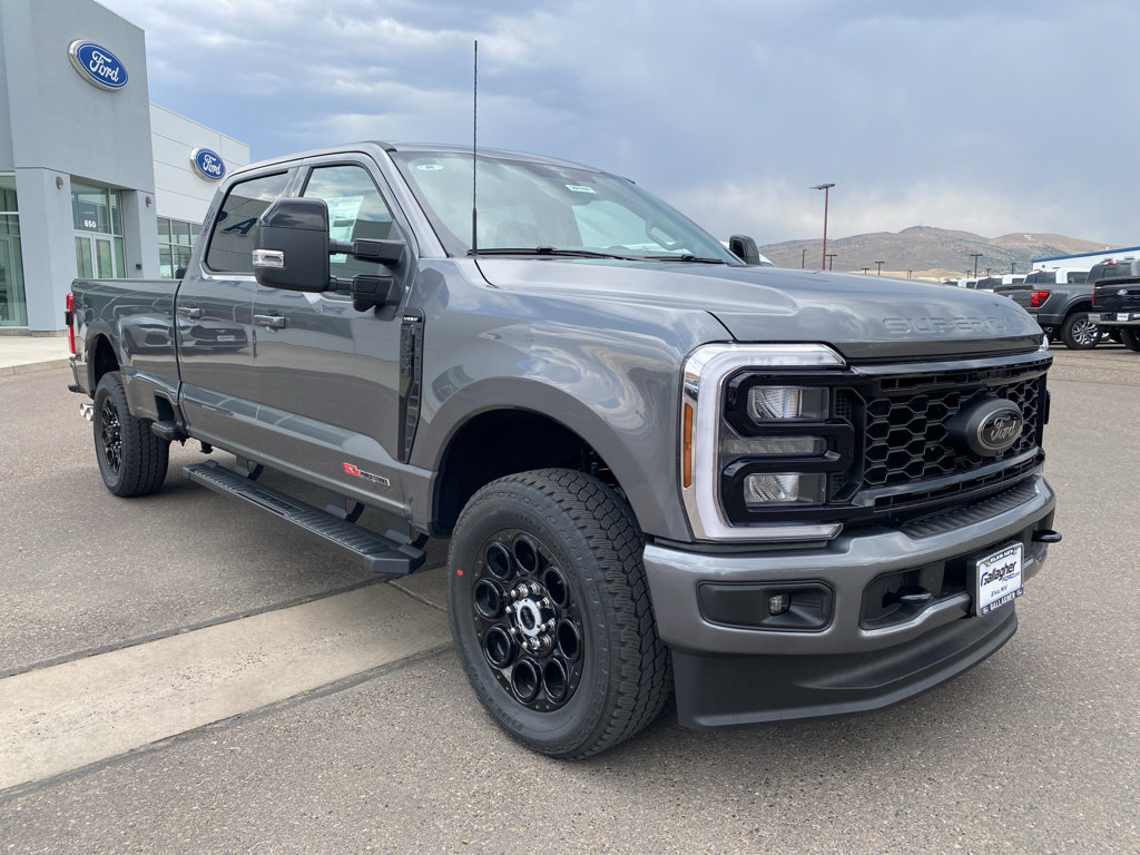 New 2025 Ford F350 4x4 Crew Cab Super Duty image 18