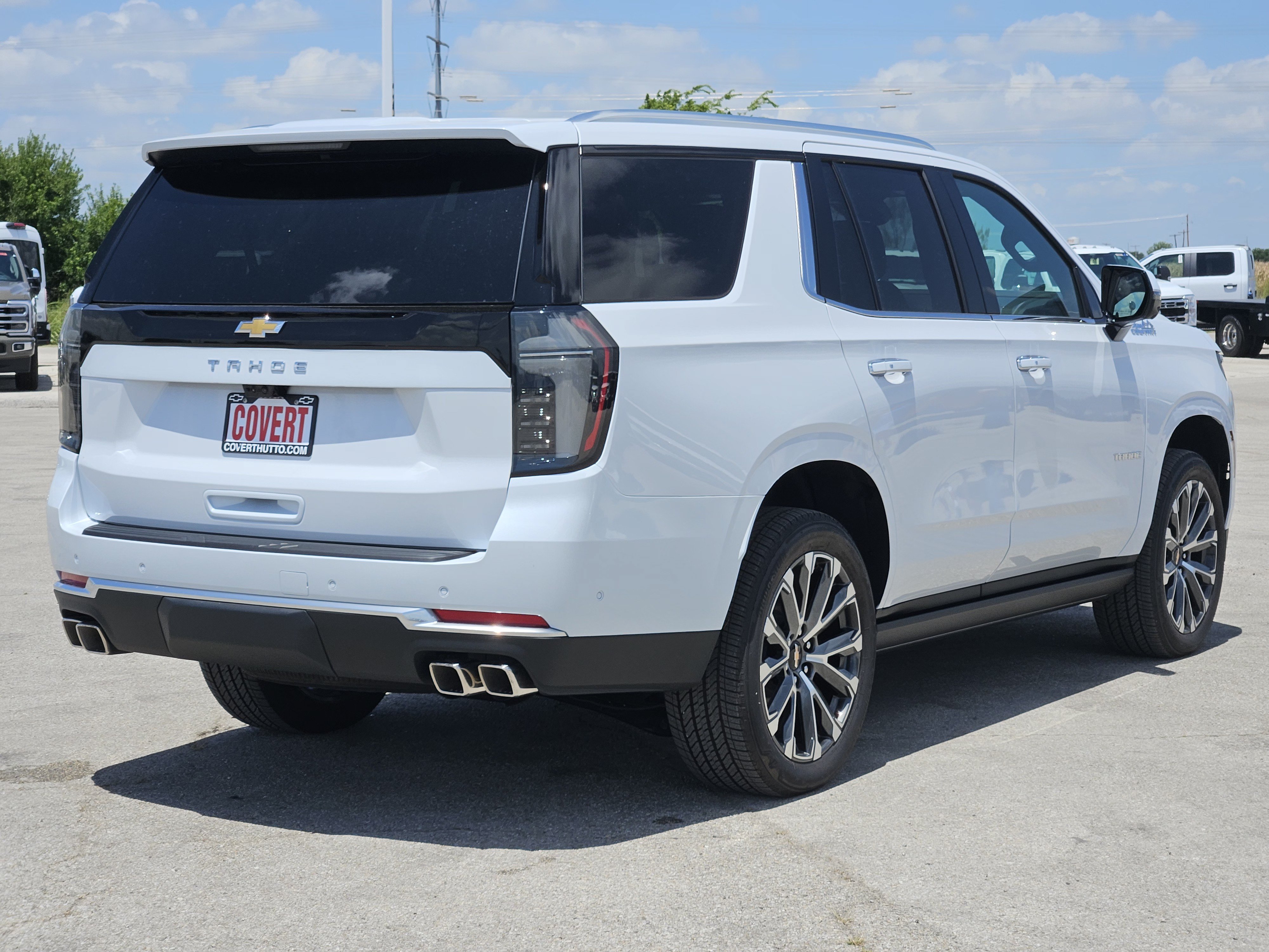New 2026 Chevrolet Tahoe High Country AWD/4WD image 3