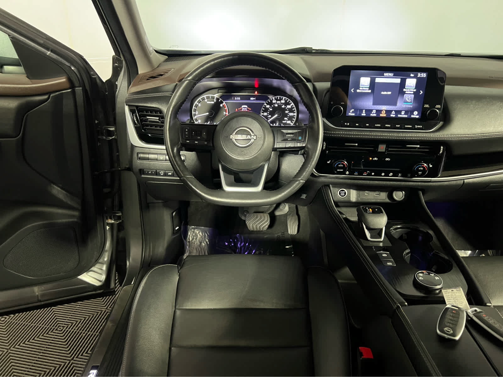 Used 2023 Nissan Rogue SL w/ SL Premium Package AWD/4WD image 14