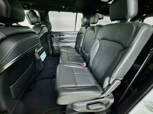 New 2026 Jeep Grand Wagoneer L Summit AWD/4WD image 29