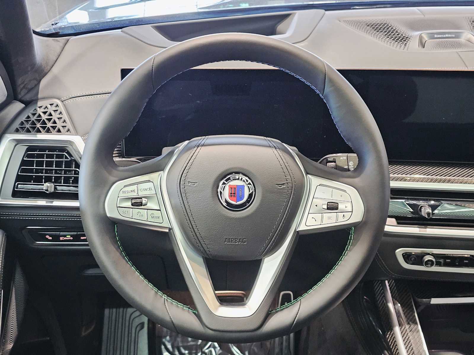 New 2026 BMW ALPINA XB7 image 11