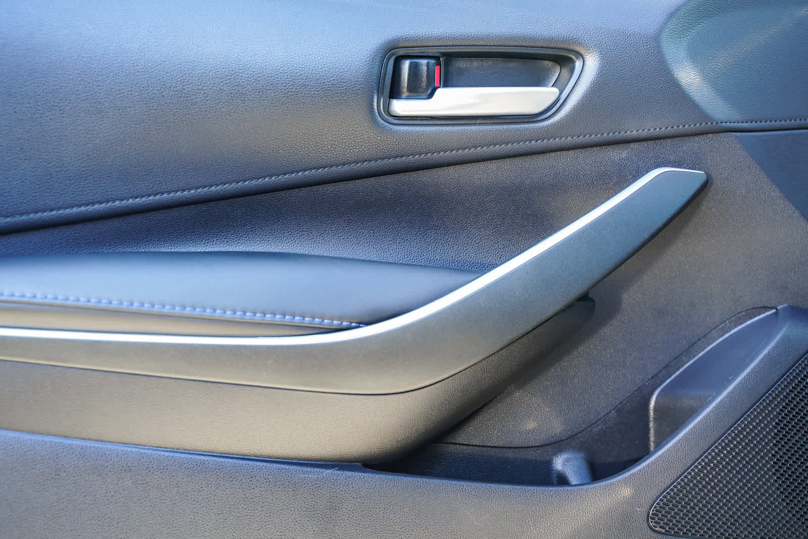 Used 2020 Toyota Corolla SE image 20