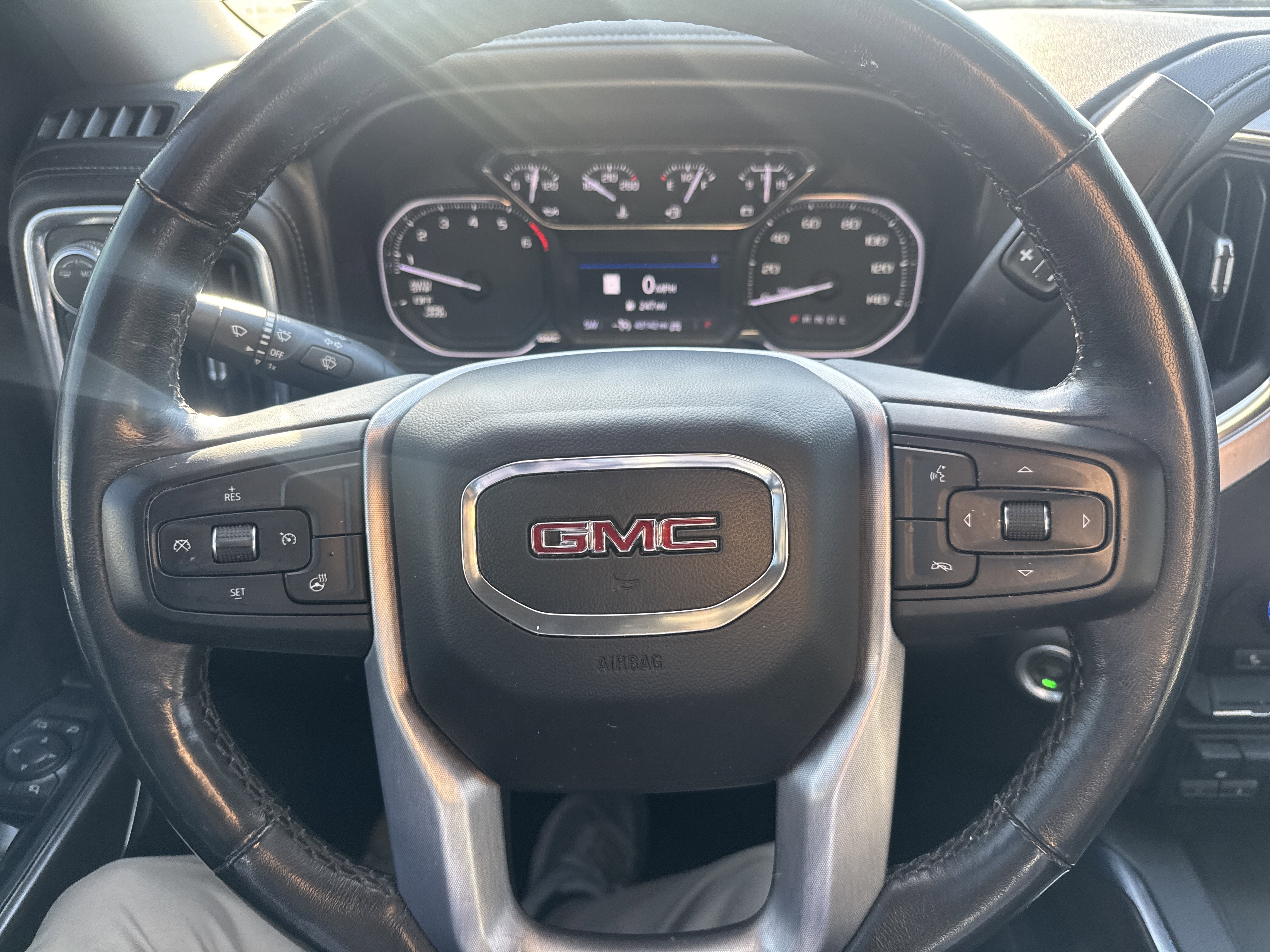 Used 2020 GMC Sierra 1500 SLT w/ SLT Convenience Package image 17
