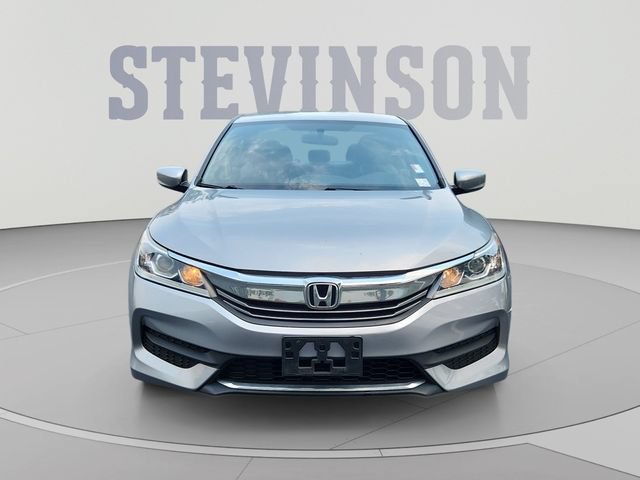 Used 2017 Honda Accord LX image 8