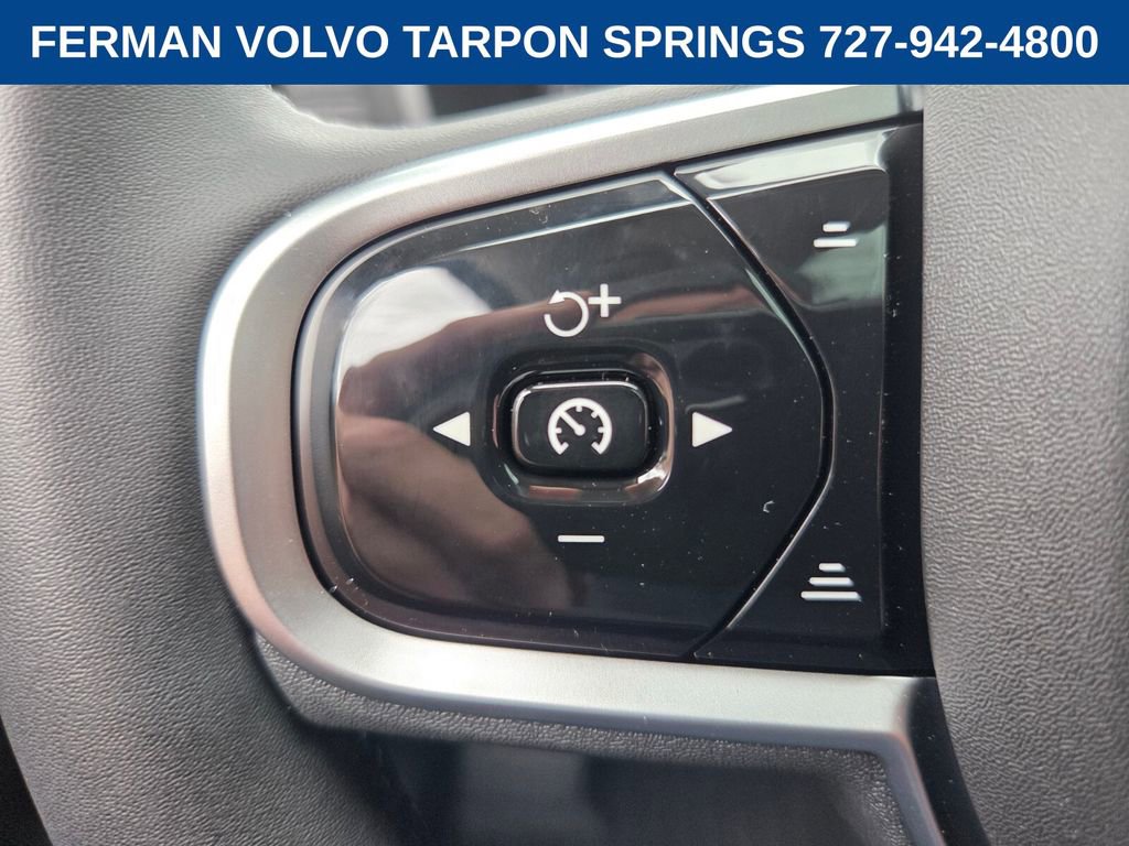 New 2026 Volvo XC90 B6 Plus w/ Protection Package Premier image 31