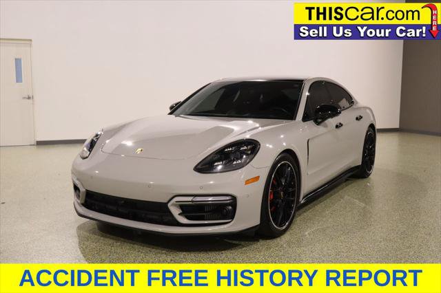 Used 2022 Porsche Panamera GTS AWD/4WD image 3