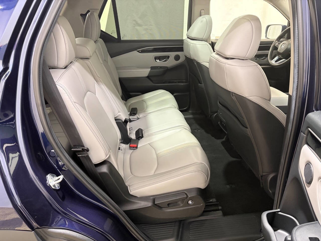 Used 2024 Honda Pilot Touring image 28