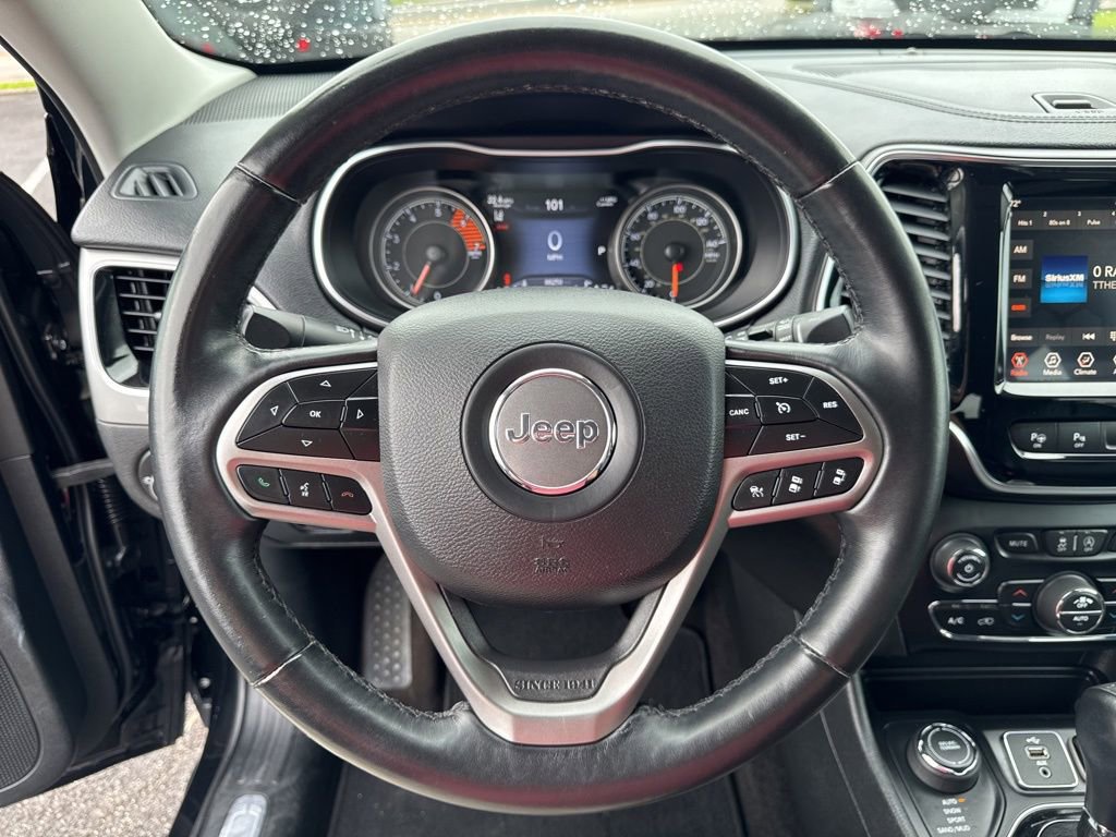 Used 2019 Jeep Cherokee Limited w/ Technology Group AWD/4WD image 50