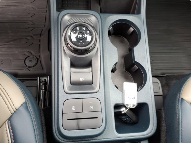 Used 2025 Ford Maverick Lariat w/ 4K Tow Package image 19