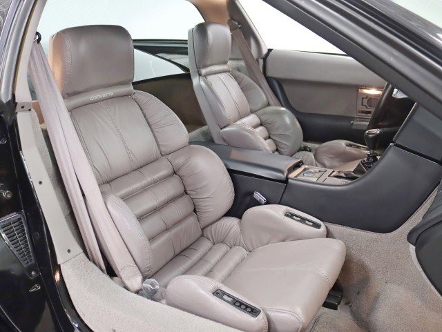 Used 1990 Chevrolet Corvette ZR-1 image 29