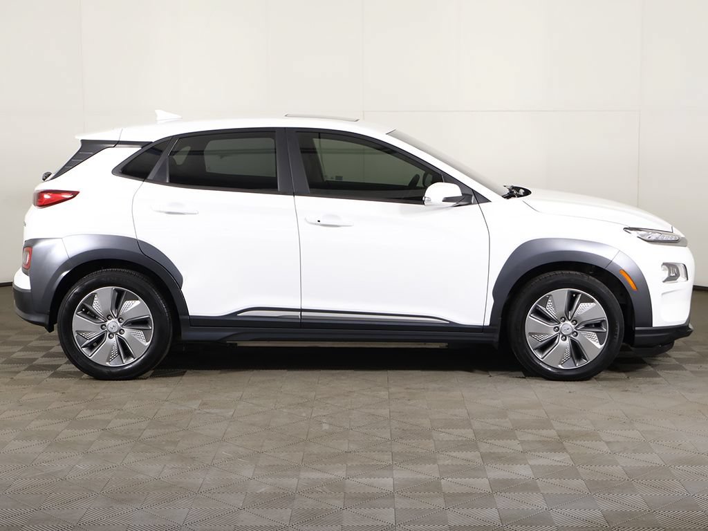 Used 2021 Hyundai Kona Limited FWD image 18