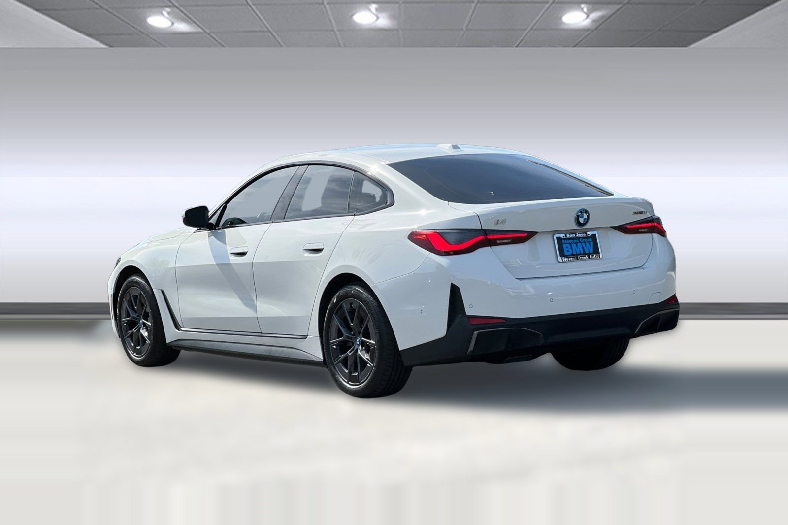 Certified 2023 BMW i4 eDrive35 w/ Premium Package RWD image 3