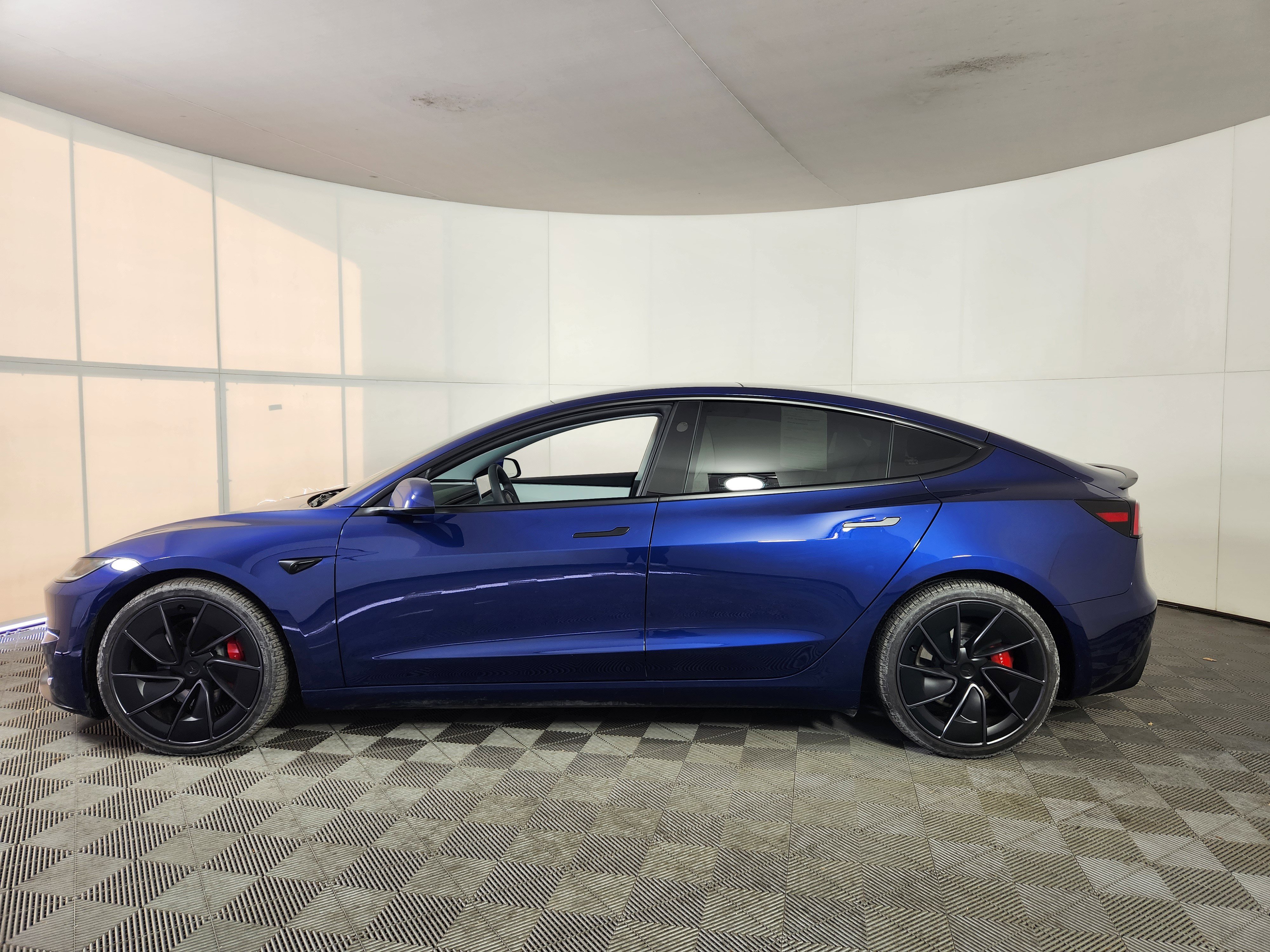 Used 2025 Tesla Model 3 Performance image 4