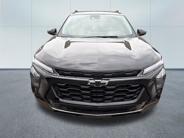 Used 2025 Chevrolet Trax ACTIV image 6