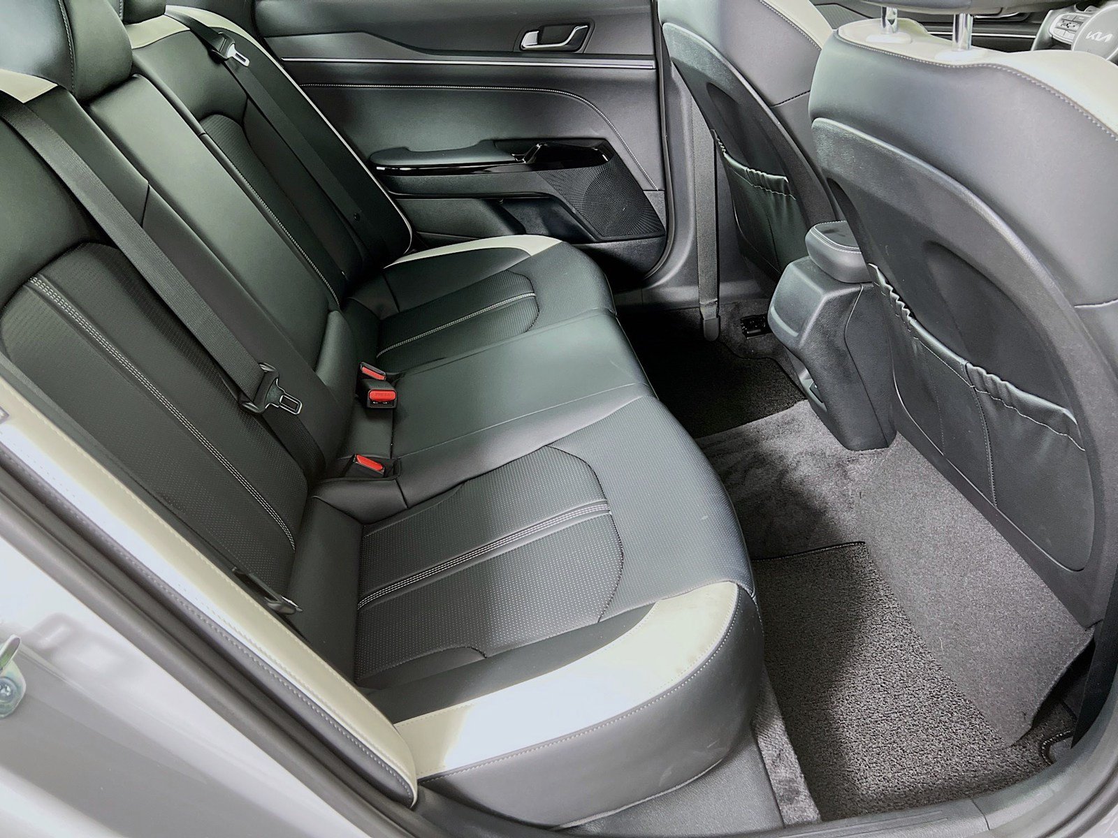New 2025 Kia K5 GT-Line FWD image 24