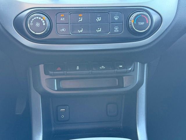 Used 2016 Chevrolet Colorado LT w/ LT Convenience Package AWD/4WD image 30