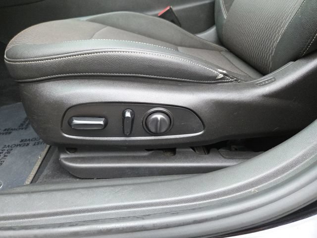 Used 2019 Buick Regal Preferred FWD image 18