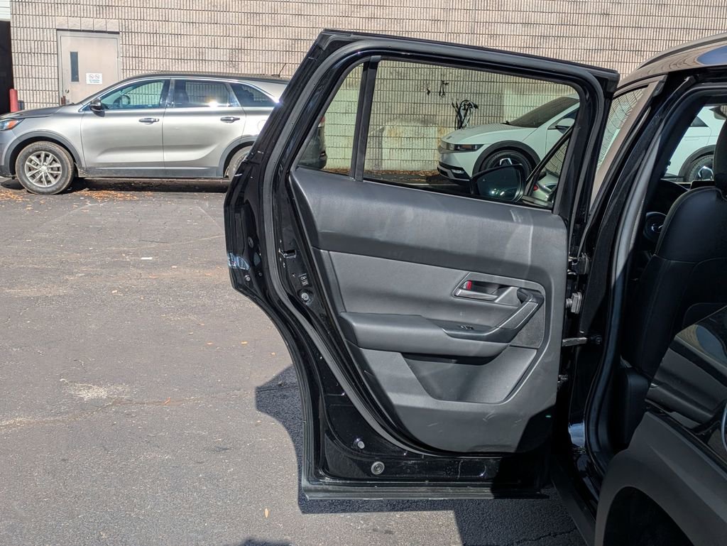 Used 2025 MAZDA CX-50 AWD 2.5 S w/ Premium Package image 25