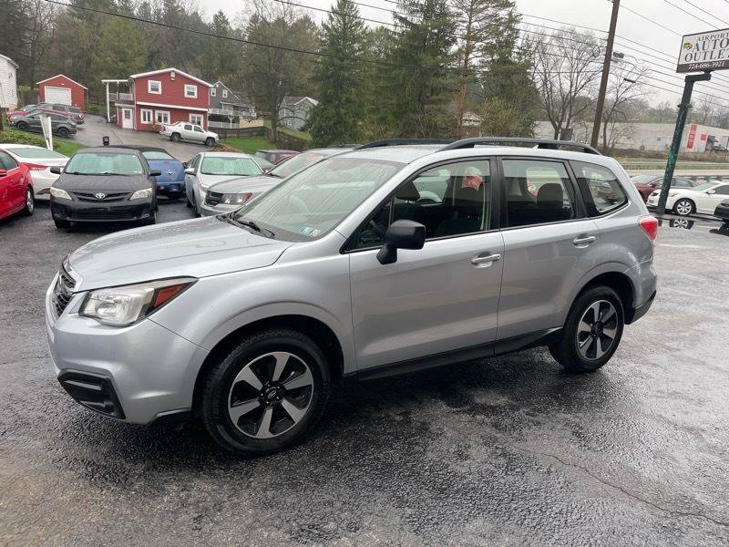 Used 2017 Subaru Forester 2.5i w/ Alloy Wheel Package AWD/4WD image 9