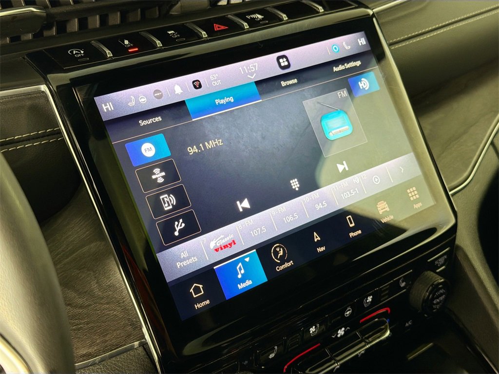 Used 2023 Jeep Grand Cherokee Overland image 14