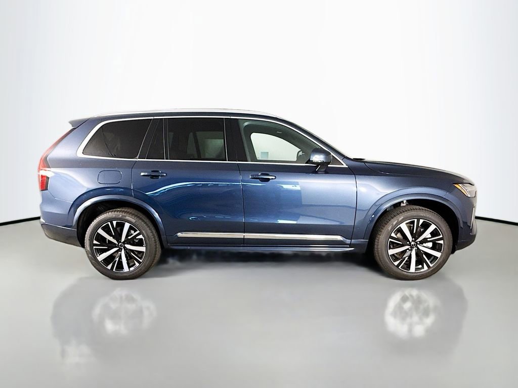 New 2026 Volvo XC90 B6 Core w/ Protection Package image 8