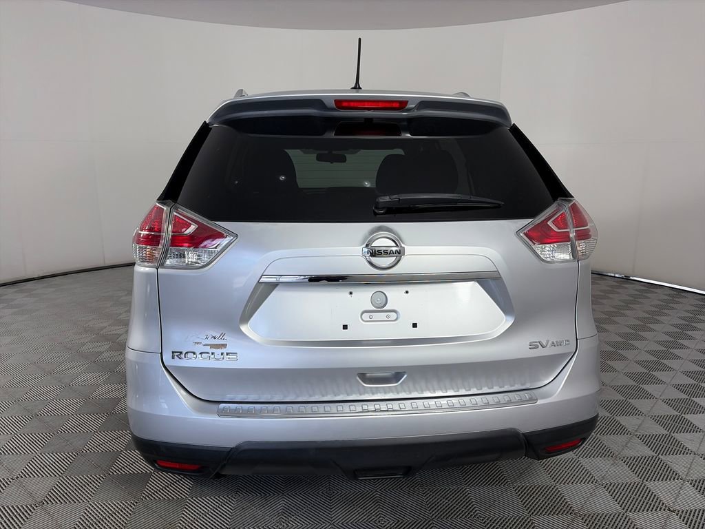 Used 2015 Nissan Rogue SV image 6