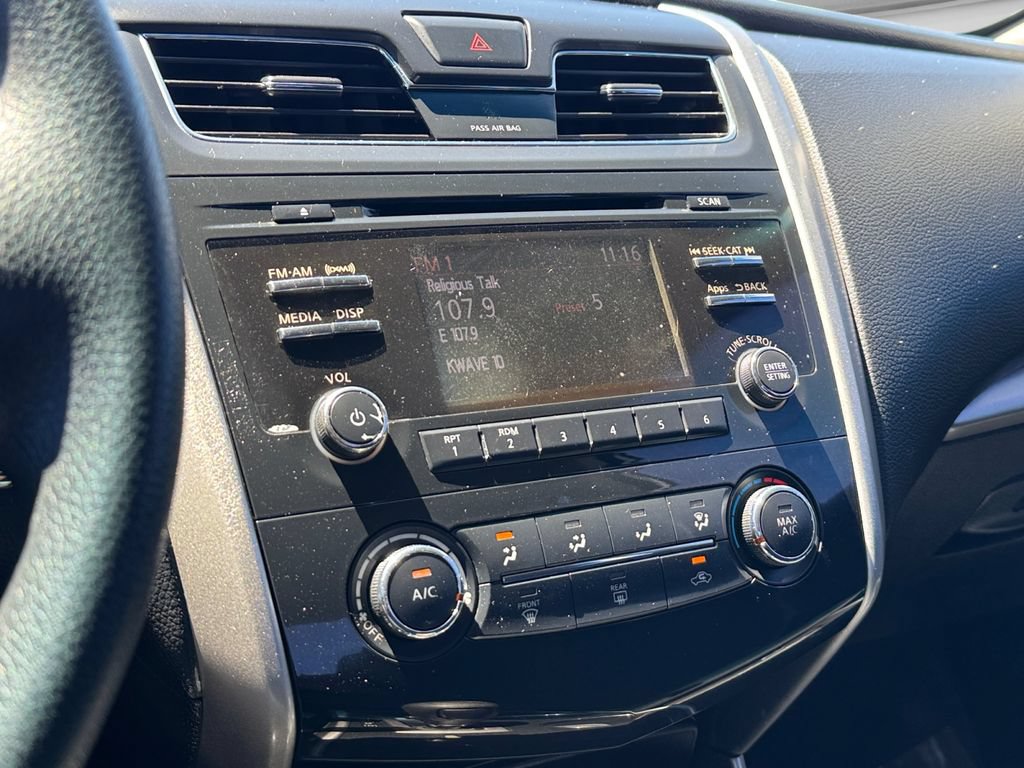 Used 2014 Nissan Altima 2.5 S w/ Display Audio Package FWD image 15