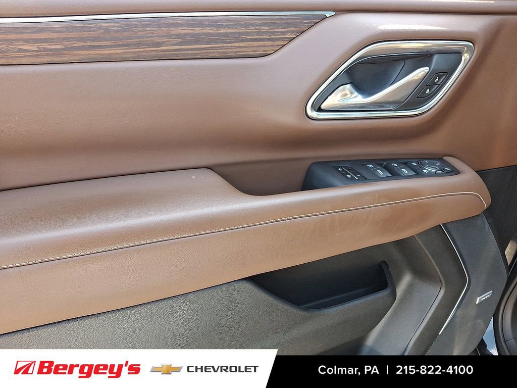 Used 2023 Chevrolet Tahoe High Country image 15