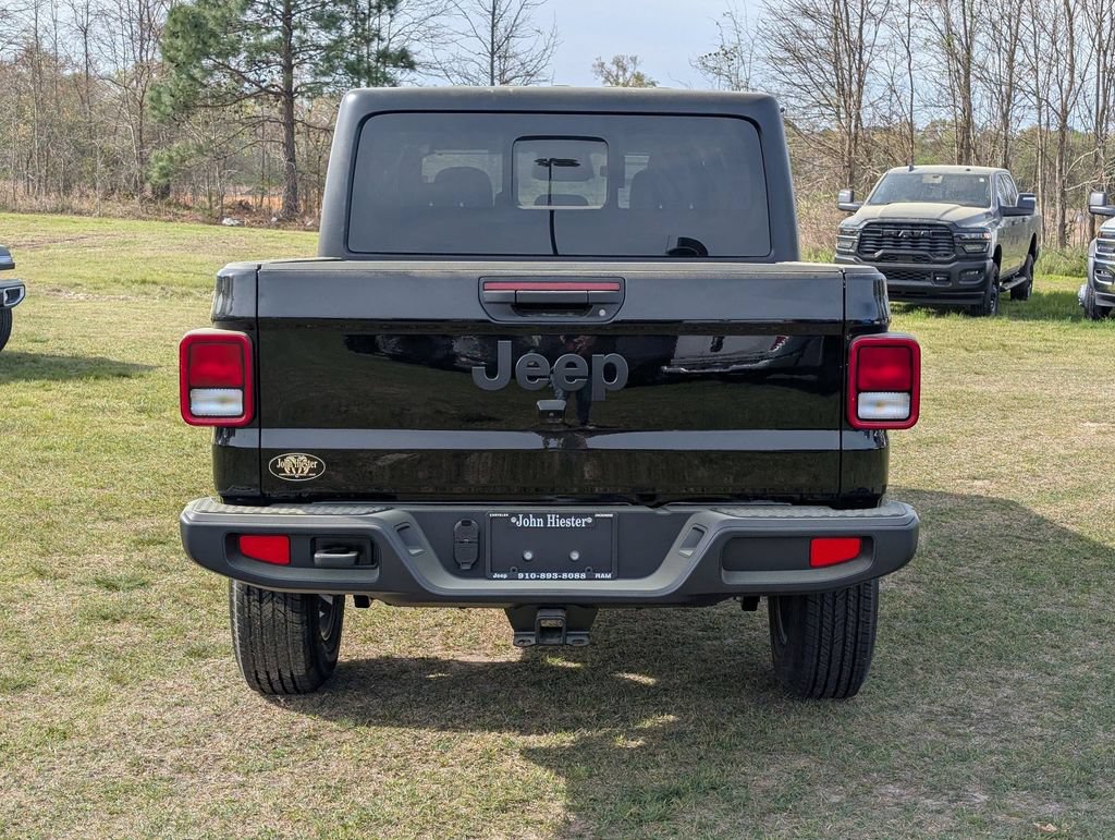 New 2026 Jeep Gladiator Sport AWD/4WD image 6