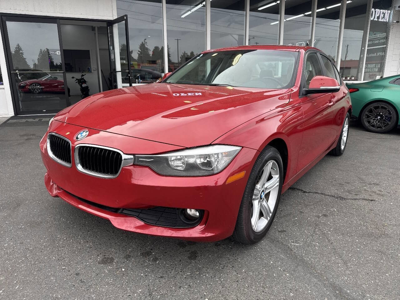 Used 2014 BMW 320i Sedan