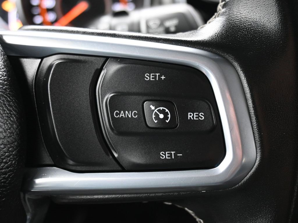 Certified 2022 Jeep Wrangler Unlimited Sahara image 23